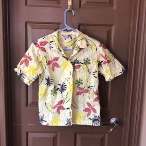 Hawaiian women’s shirt